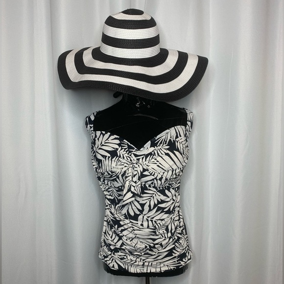 BLEU Rod Beattie Plus Size Urban Oasis Tie Front Tankini Swim Top - Picture 1 of 5